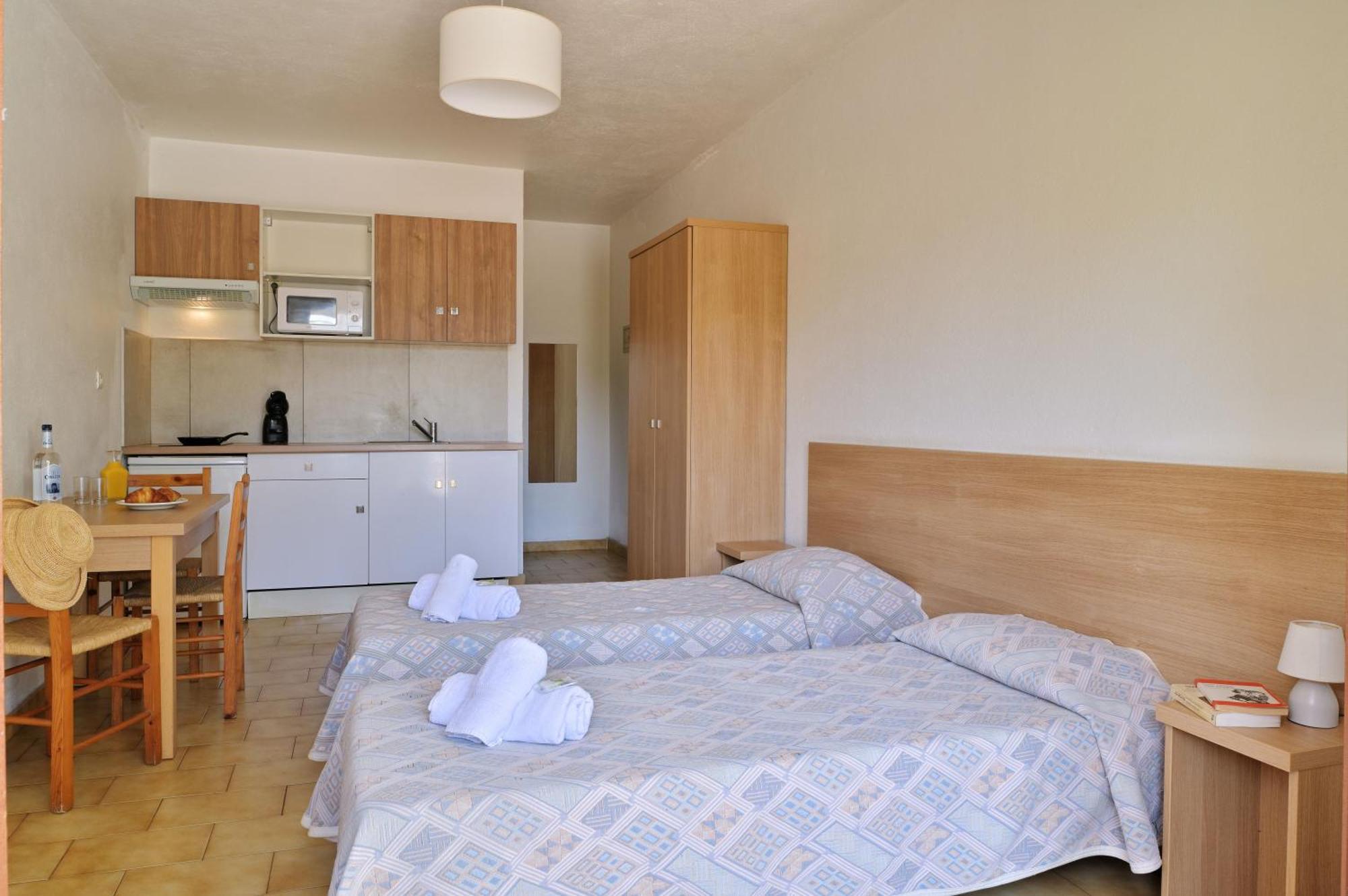 Motel De Porticcio Портисио Екстериор снимка